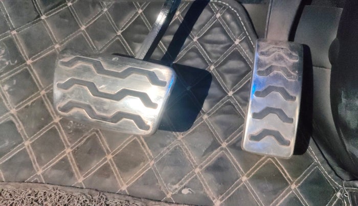 2021 Hyundai NEW I20 ASTA (O) 1.0 TURBO GDI DCT, Petrol, Automatic, 28,113 km, Pedals