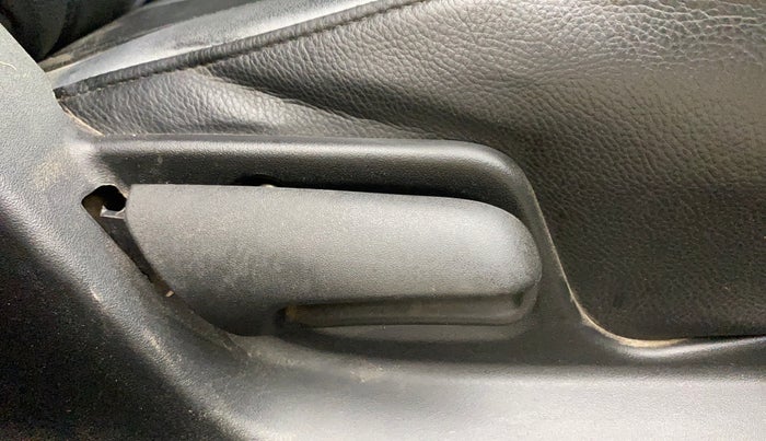 2013 Maruti Swift VDI, Diesel, Manual, 76,271 km, Driver Side Adjustment Panel