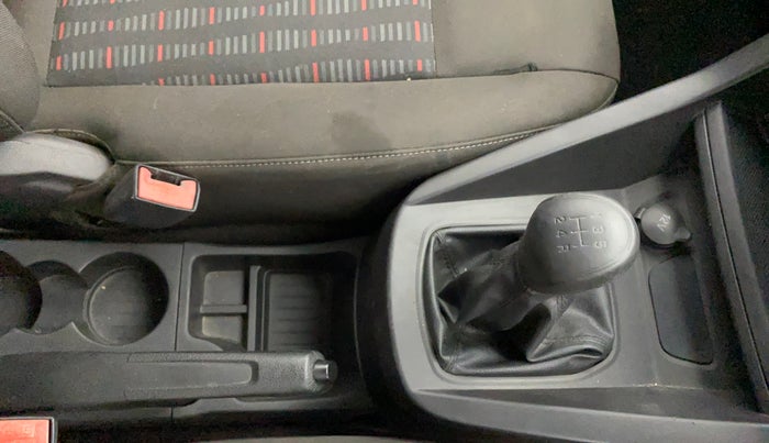 2016 Ford New Figo AMBIENTE 1.2 PETROL, Petrol, Manual, 46,895 km, Gear Lever