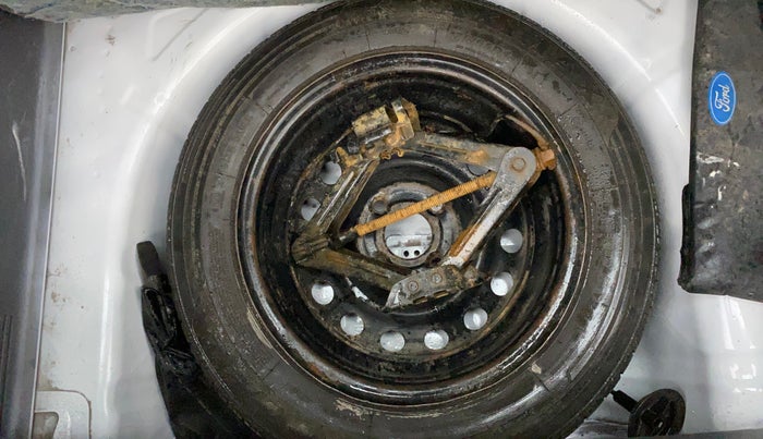 2016 Ford New Figo AMBIENTE 1.2 PETROL, Petrol, Manual, 46,895 km, Spare Tyre