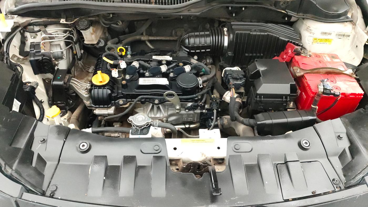 2020 Tata ALTROZ XZ PETROL, Petrol, Manual, 68,596 km, Engine View