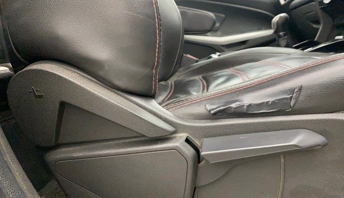 2016 Ford Ecosport TITANIUM+ 1.5L DIESEL, Diesel, Manual, 97,318 km, Driver Side Adjustment Panel