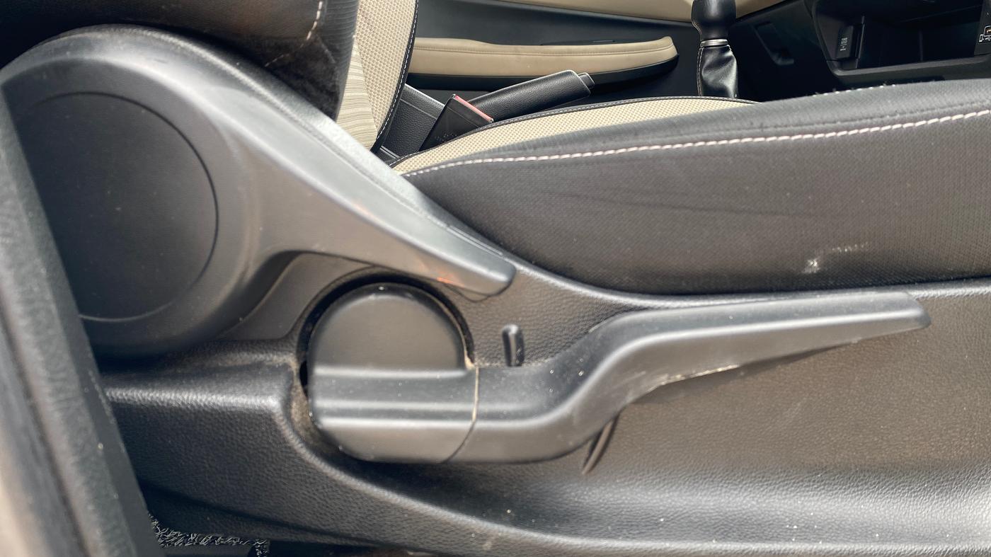 2024 Honda ELEVATE VX MT, Petrol, Manual, 32,079 km, Driver Side Adjustment Panel