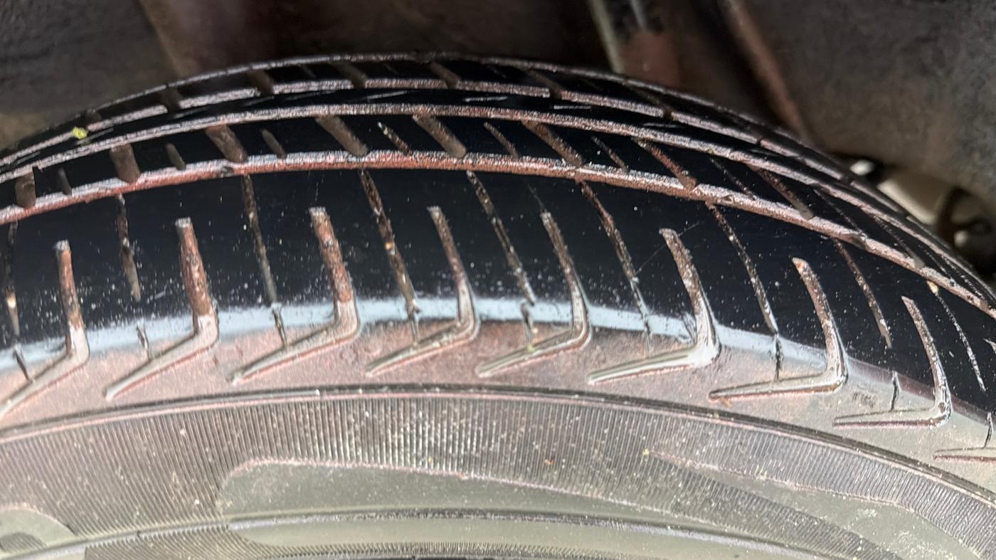 2019 Datsun Redi Go S 1.0, Petrol, Manual, 24,800 km, Right Rear Tyre Tread