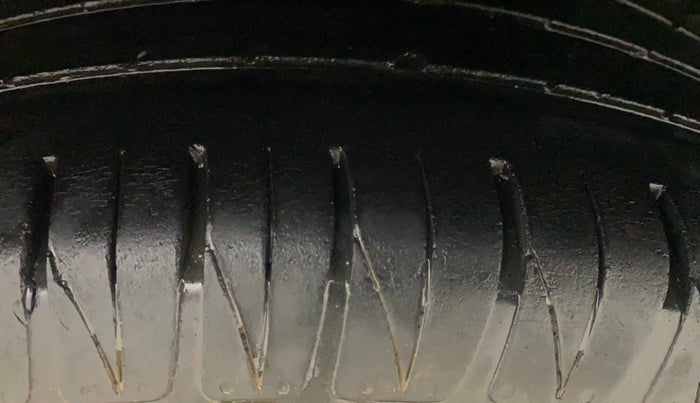 2022 KIA SONET HTX 1.0 IMT, Petrol, Manual, 41,709 km, Left Rear Tyre Tread