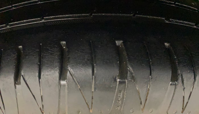 2022 KIA SONET HTX 1.0 IMT, Petrol, Manual, 41,709 km, Right Rear Tyre Tread