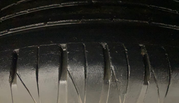 2022 KIA SONET HTX 1.0 IMT, Petrol, Manual, 41,709 km, Right Front Tyre Tread