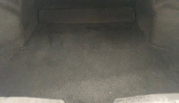 2018 Maruti Ciaz ALPHA 1.5 SHVS PETROL, Petrol, Manual, 53,489 km, Boot Inside