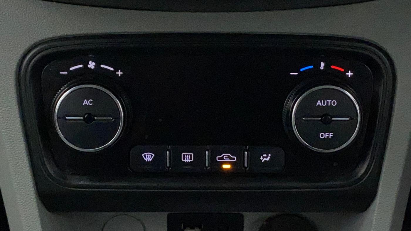 2021 Tata Tiago XZ PLUS PETROL, Petrol, Manual, 14,009 km, Automatic Climate Control