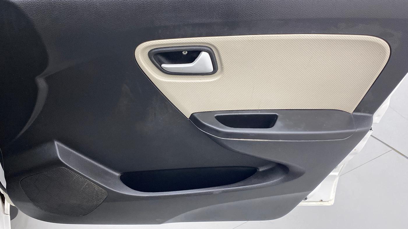 2021 Maruti Alto LXI, Petrol, Manual, 36,856 km, Driver Side Door Panels Control