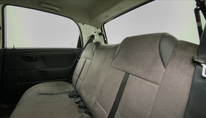 2011 Maruti Alto LXI, Petrol, Manual, 48,803 km, Right Side Rear Door Cabin