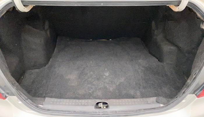 2011 Maruti Swift Dzire VXI, Petrol, Manual, 61,266 km, Boot Inside
