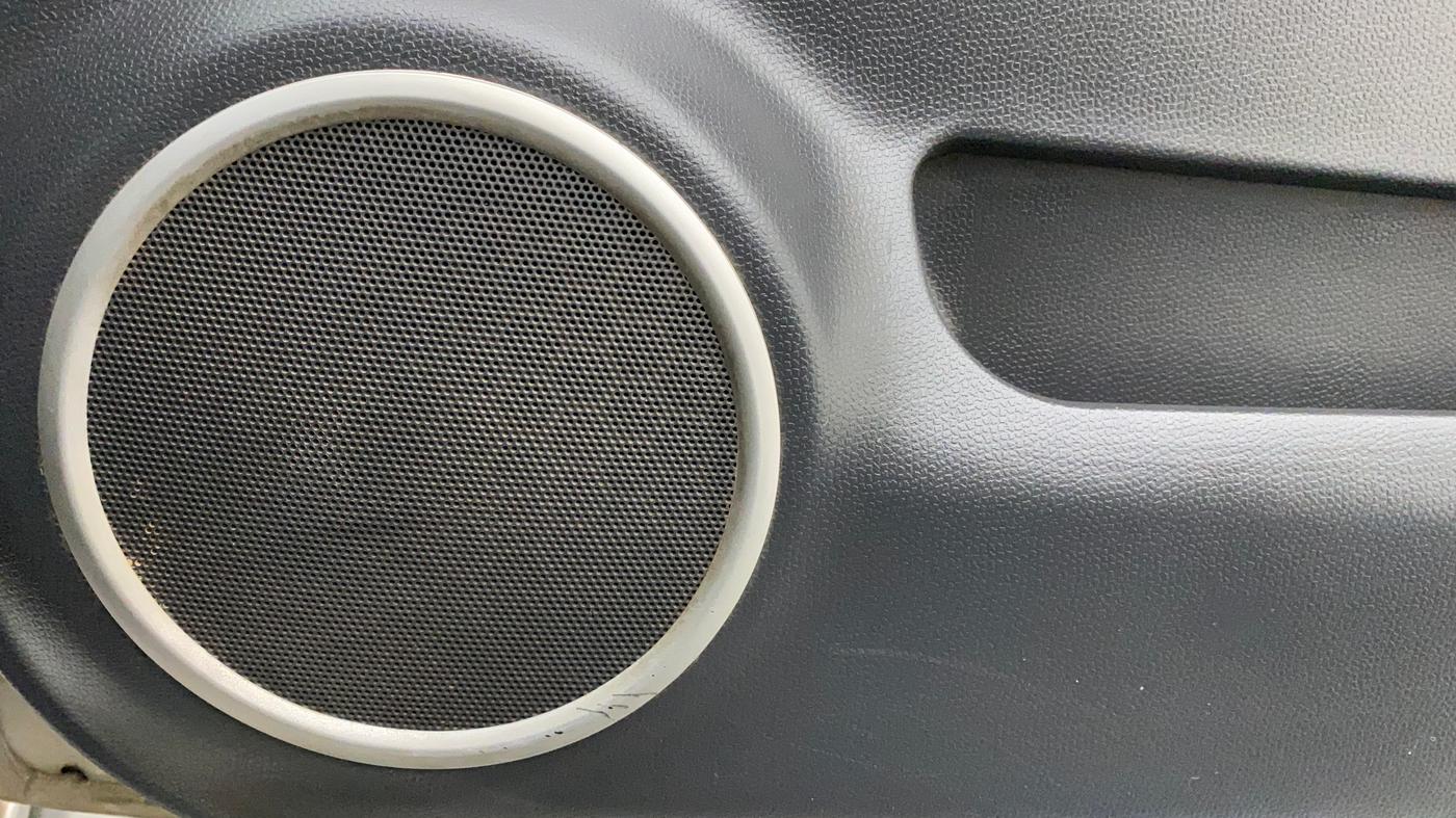 2011 Maruti Swift Dzire VXI, Petrol, Manual, 61,266 km, Speaker