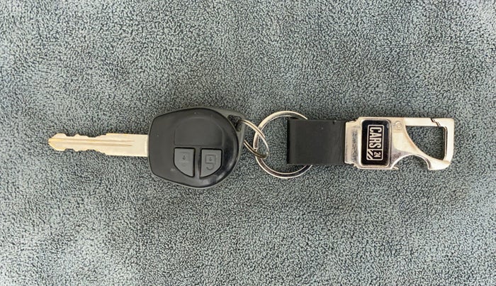 2011 Maruti Swift Dzire VXI, Petrol, Manual, 61,266 km, Key Close Up