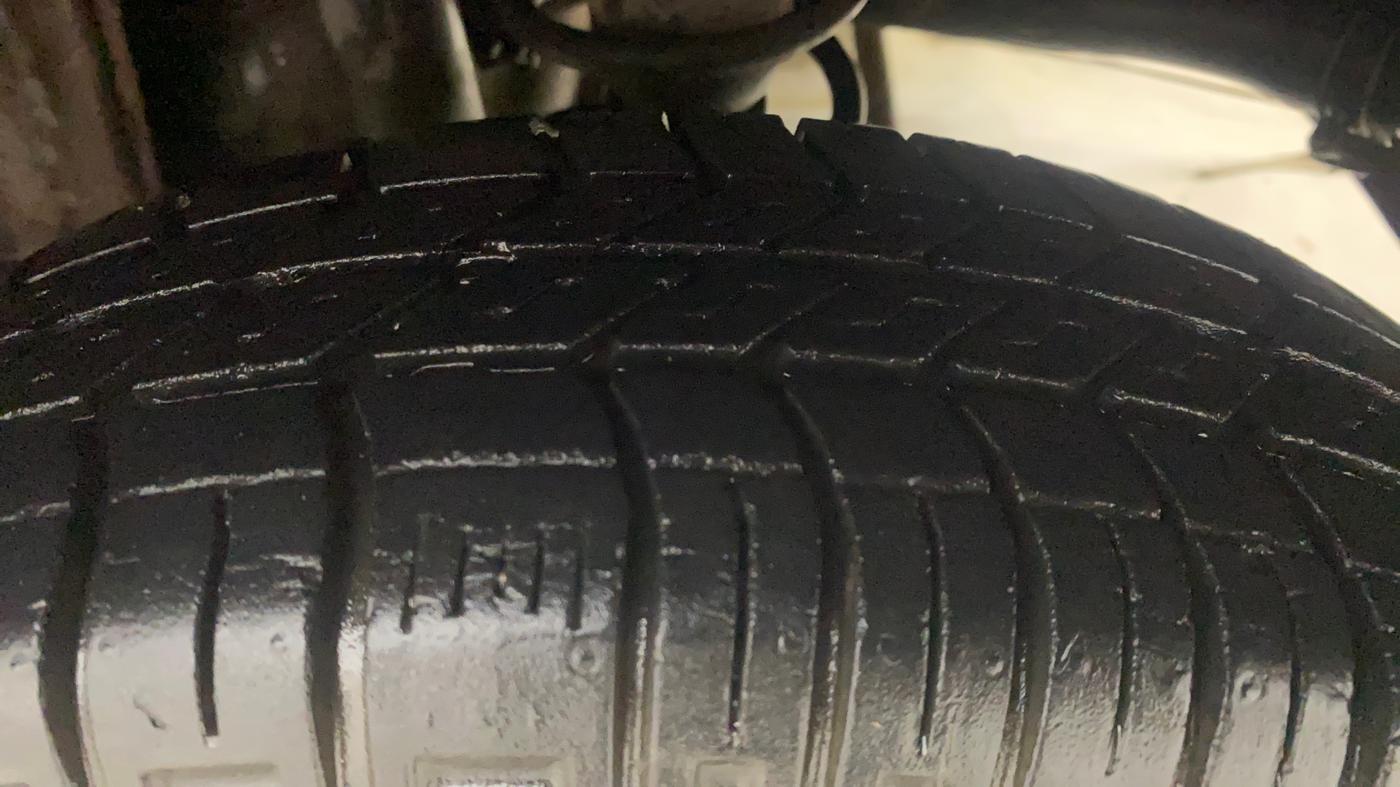 2016 Maruti Alto 800 VXI, Petrol, Manual, 44,829 km, Left Rear Tyre Tread
