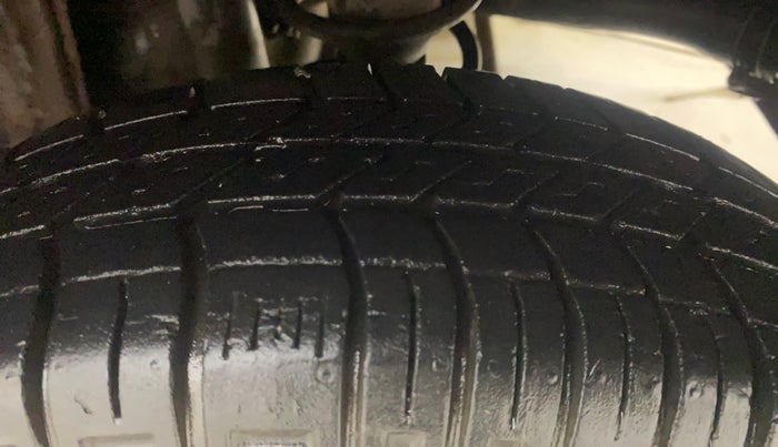 2016 Maruti Alto 800 VXI, Petrol, Manual, 44,829 km, Left Rear Tyre Tread
