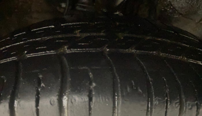 2016 Maruti Alto 800 VXI, Petrol, Manual, 44,829 km, Right Front Tyre Tread