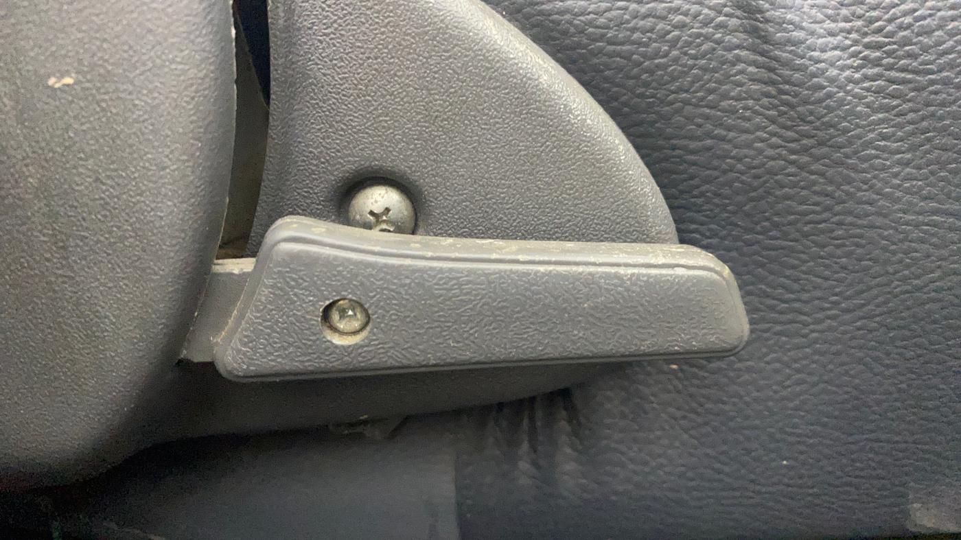 2016 Maruti Alto 800 VXI, Petrol, Manual, 44,829 km, Driver Side Adjustment Panel