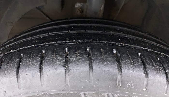 2018 Maruti Baleno ZETA PETROL 1.2, CNG, Manual, 53,715 km, Left Front Tyre Tread