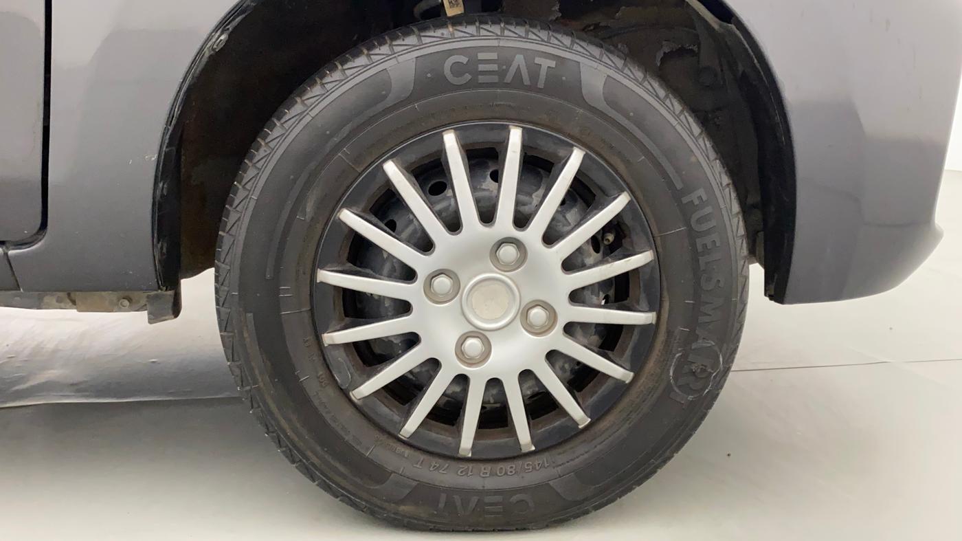 2021 Maruti Alto VXI PLUS, Petrol, Manual, 31,117 km, Right Front Wheel