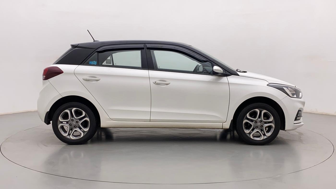 2018 Hyundai Elite i20 ASTA 1.2 DUAL TONE, Petrol, Manual, 34,618 km, Right Side View