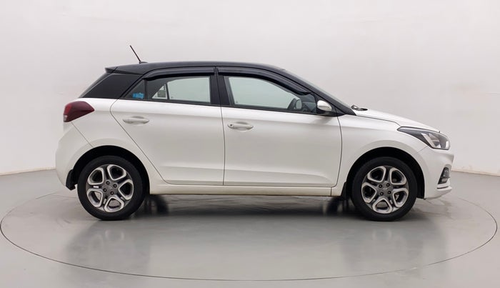 2018 Hyundai Elite i20 ASTA 1.2 DUAL TONE, Petrol, Manual, 34,618 km, Right Side View