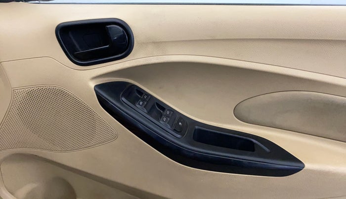 2019 Ford Figo Aspire TITANIUM 1.2 PETROL, Petrol, Manual, 1,14,033 km, Driver Side Door Panels Control