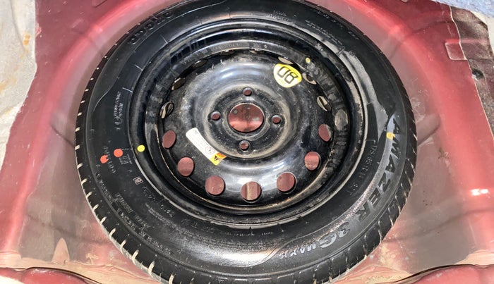 2019 Ford Figo Aspire TITANIUM 1.2 PETROL, Petrol, Manual, 1,14,033 km, Spare Tyre