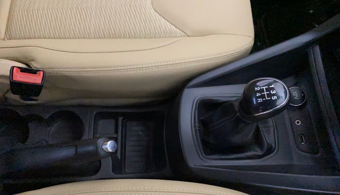 2019 Ford Figo Aspire TITANIUM 1.2 PETROL, Petrol, Manual, 1,14,033 km, Gear Lever