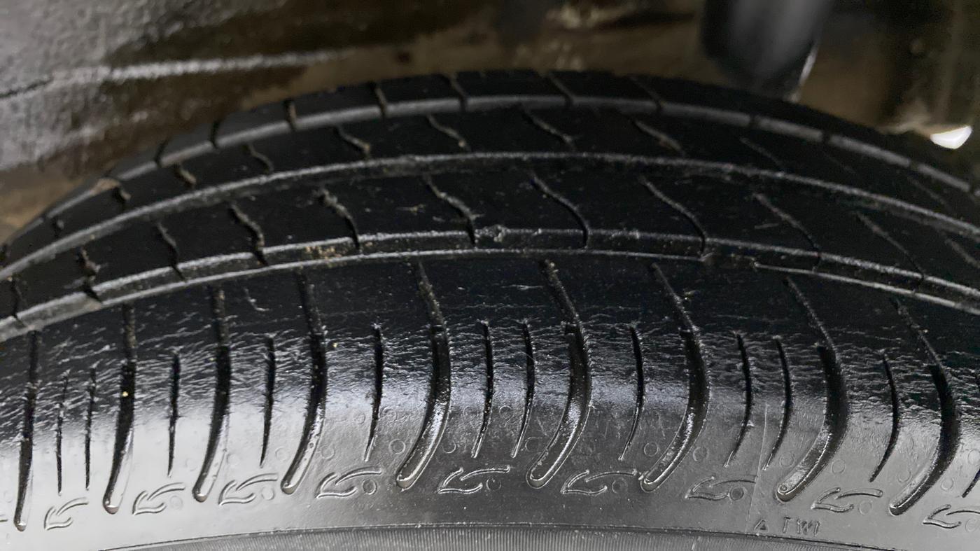 2020 Maruti S PRESSO VXI PLUS, Petrol, Manual, 35,454 km, Left Rear Tyre Tread