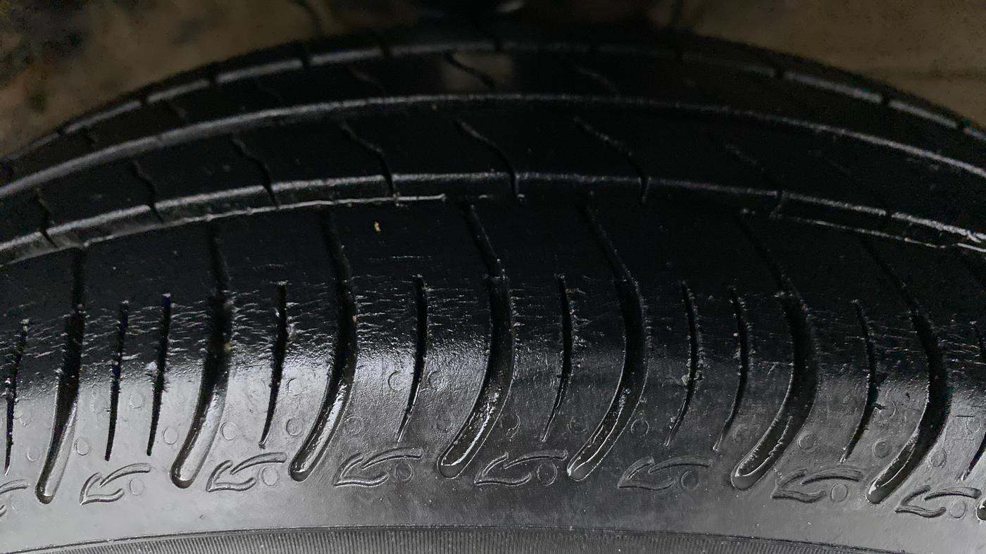 2020 Maruti S PRESSO VXI PLUS, Petrol, Manual, 35,454 km, Right Front Tyre Tread