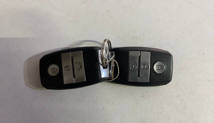 2020 KIA SELTOS HTK PLUS 1.5, Petrol, Manual, 96,978 km, Key Close Up