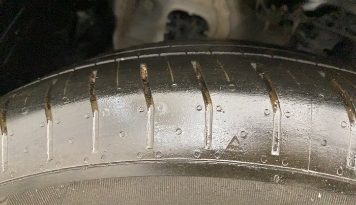 2021 Hyundai Creta EX 1.5 PETROL, Petrol, Manual, 29,363 km, Left Front Tyre Tread