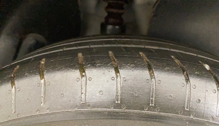 2021 Hyundai Creta EX 1.5 PETROL, Petrol, Manual, 29,363 km, Right Rear Tyre Tread