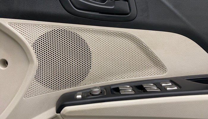 2019 Mahindra XUV300 1.5 W6 MT, Diesel, Manual, 73,403 km, Speaker