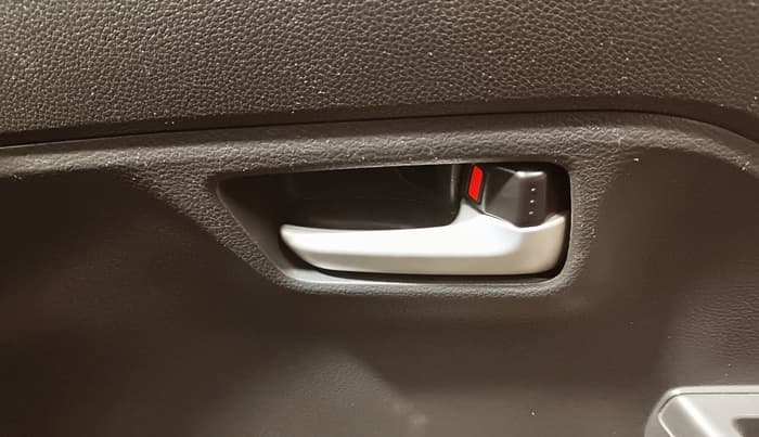 2024 Maruti Alto K10 VXI PLUS, Petrol, Manual, 40,481 km, Driver Side Door Panels Control