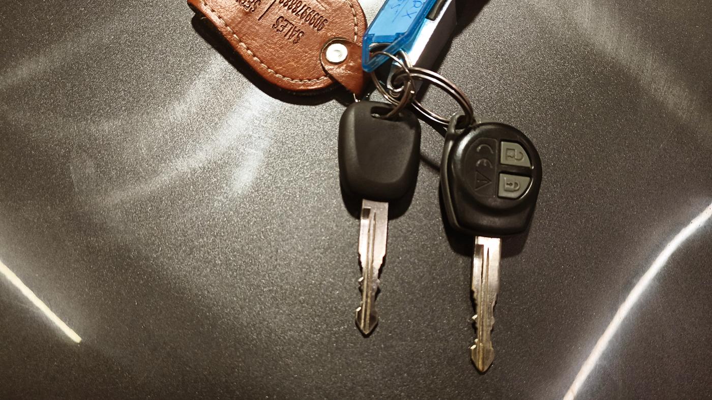 2024 Maruti Alto K10 VXI PLUS, Petrol, Manual, 40,481 km, Key Close Up