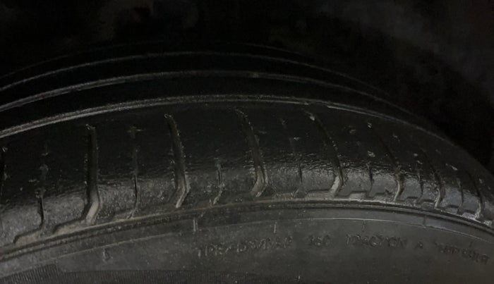 2019 Honda Amaze 1.5L I-DTEC S, Diesel, Manual, 91,811 km, Left Front Tyre Tread