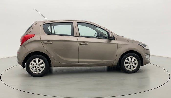 2013 Hyundai i20 SPORTZ 1.2 VTVT, Petrol, Manual, 91,476 km, Right Side View