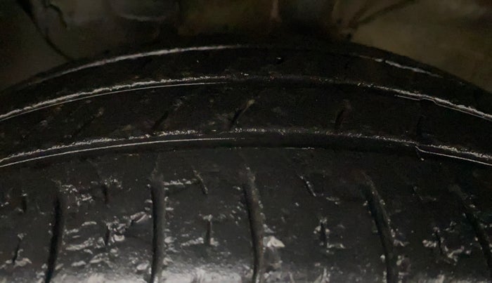 2016 Hyundai Creta BASE 1.6 PETROL, Petrol, Manual, 40,574 km, Left Front Tyre Tread