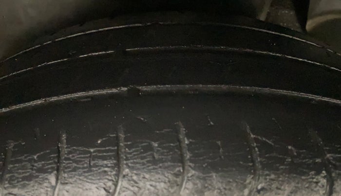 2016 Hyundai Creta BASE 1.6 PETROL, Petrol, Manual, 40,574 km, Left Rear Tyre Tread