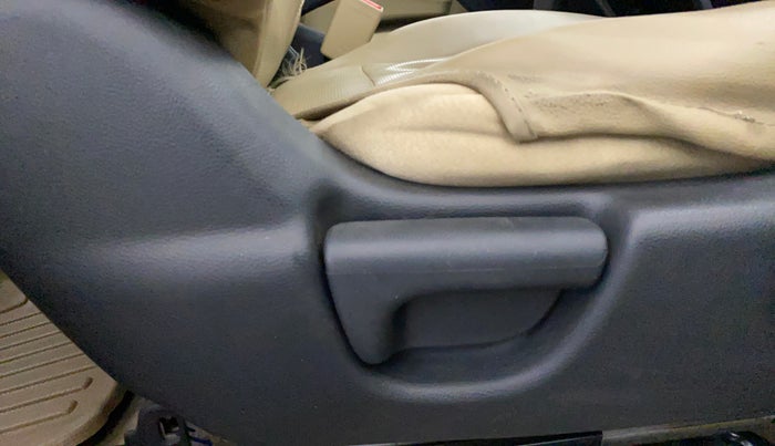 2019 Honda City 1.5L I-VTE V CVT, Petrol, Automatic, 99,677 km, Driver Side Adjustment Panel