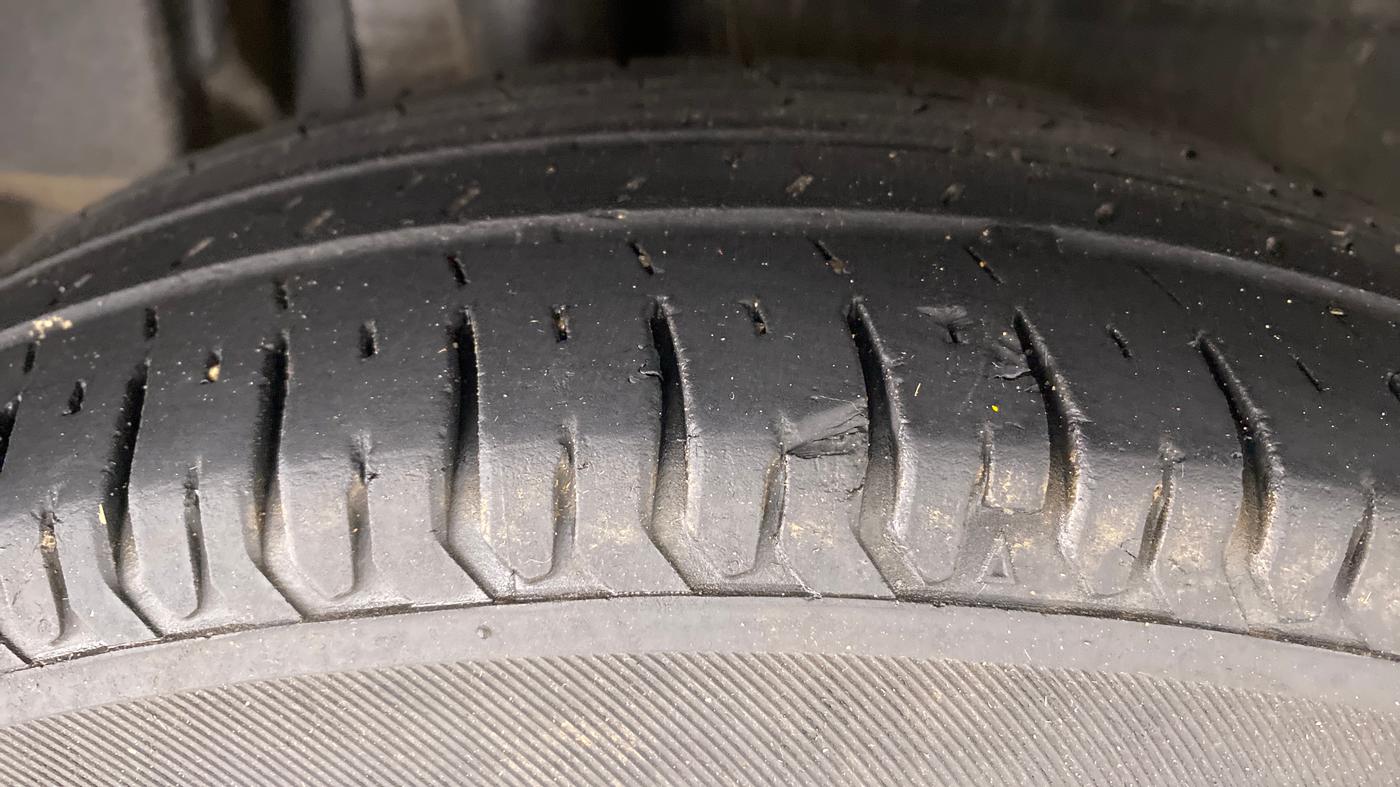 2018 Maruti Dzire VDI AMT, Diesel, Automatic, 50,066 km, Right Rear Tyre Tread