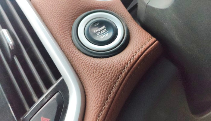 2020 MG HECTOR PLUS SMART 2.0 DIESEL TURBO MT 6-STR, Diesel, Manual, 93,070 km, Keyless Start/ Stop Button