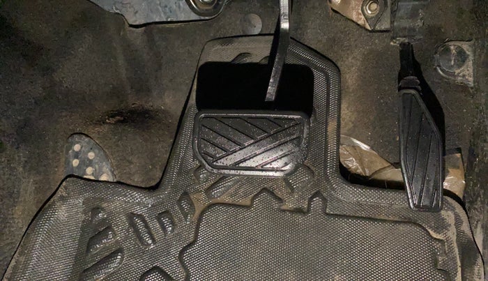 2023 Maruti JIMNY ALPHA ALL GRIP PRO AT, Petrol, Automatic, 68,705 km, Pedals