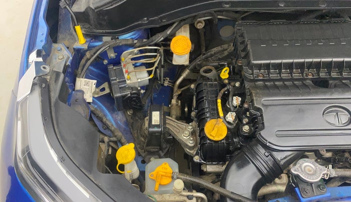 2021 Tata PUNCH CREATIVE  AMT, Petrol, Automatic, 20,842 km, Engine View - Right