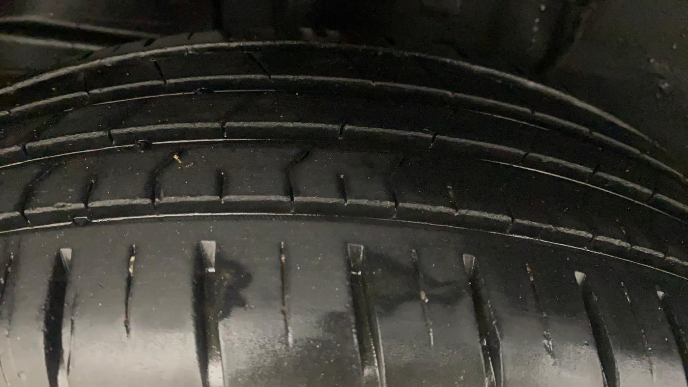 2021 Tata PUNCH CREATIVE  AMT, Petrol, Automatic, 20,842 km, Right Rear Tyre Tread