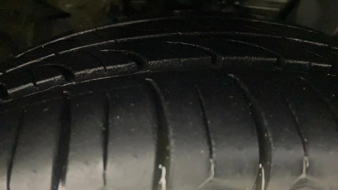 2014 Nissan Micra XV CVT, Petrol, Automatic, 65,964 km, Right Front Tyre Tread