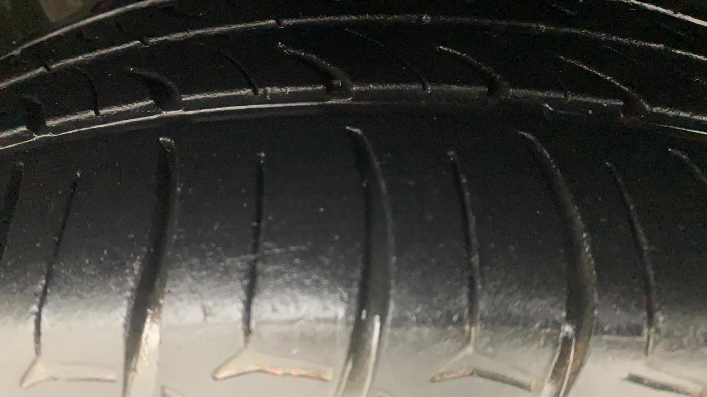 2014 Nissan Micra XV CVT, Petrol, Automatic, 65,964 km, Left Front Tyre Tread