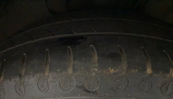 2021 Tata Tiago XTA PETROL, Petrol, Automatic, 71,406 km, Right Front Tyre Tread